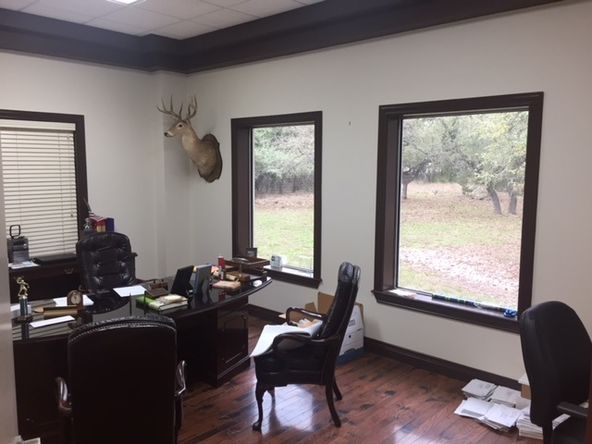 30665 US Highway 281 N, Bulverde, TX 78163